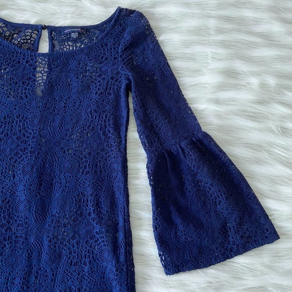 American Eagle Navy Blue Lace Crochet Bell Sleeve Croquette Mini Dress Sz XXS - Picture 5 of 10
